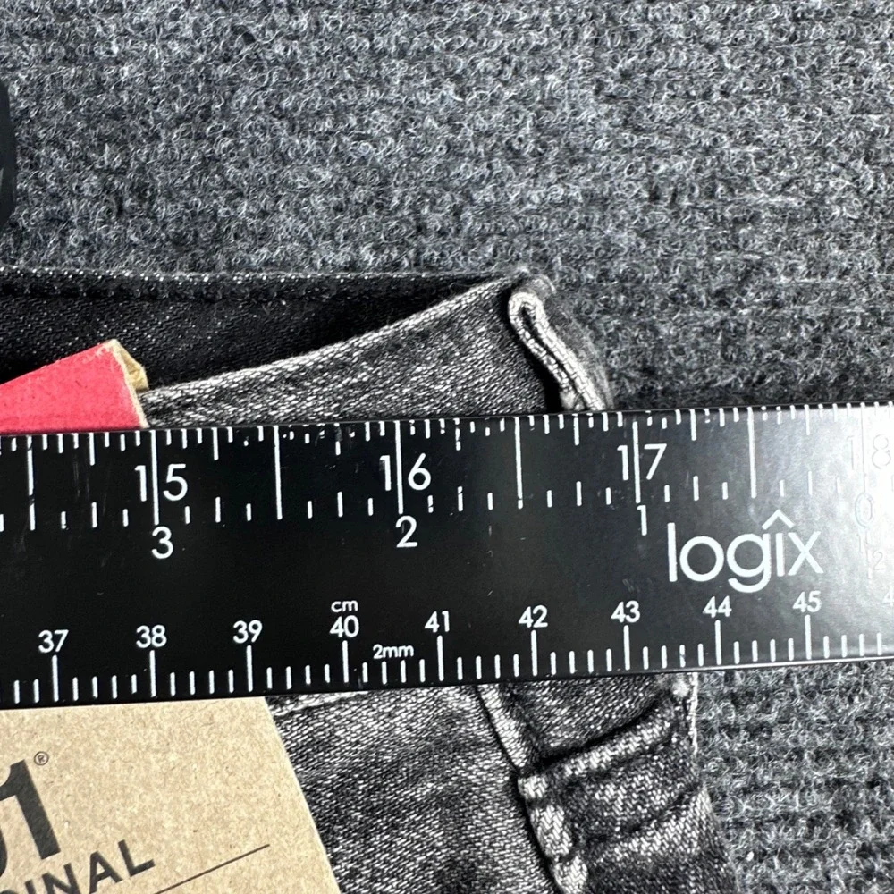 Levi's 501 Original Jeans Mens 34x29 Gray Washed Distressed Straight Leg NWT